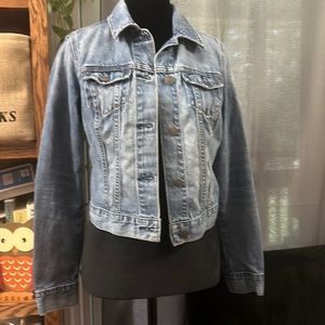 Old Navy denim jacket size small cropped style to look  great with dresses!